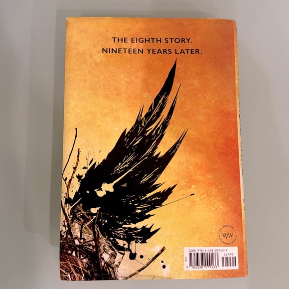 Harry Potter and the Cursed Child parts 1&2 SPECIAL REHEARSAL EDITION SCRIPT - Picture 4 of 13